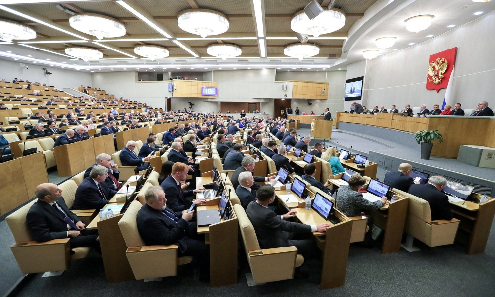 Госдума попросила Роскомнадзор объяснить ситуацию с YouTube